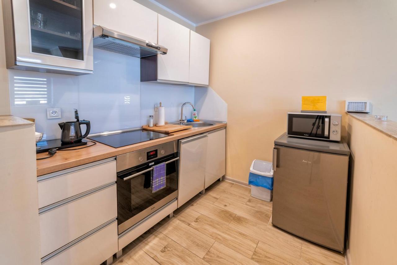 Apartamenty Alicja Dzierżoniów Exteriör bild