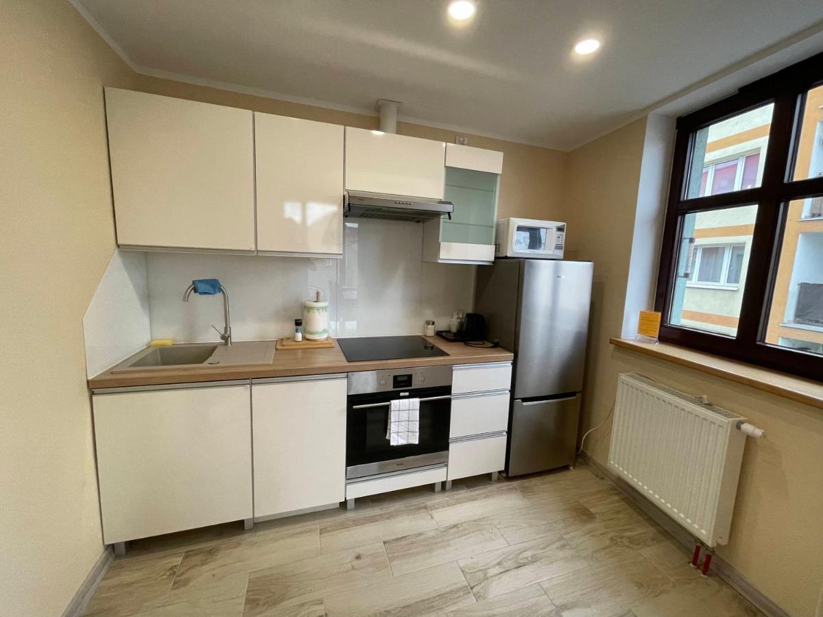Apartamenty Alicja Dzierżoniów Exteriör bild