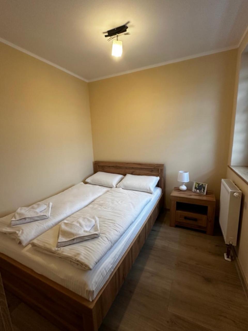 Apartamenty Alicja Dzierżoniów Exteriör bild