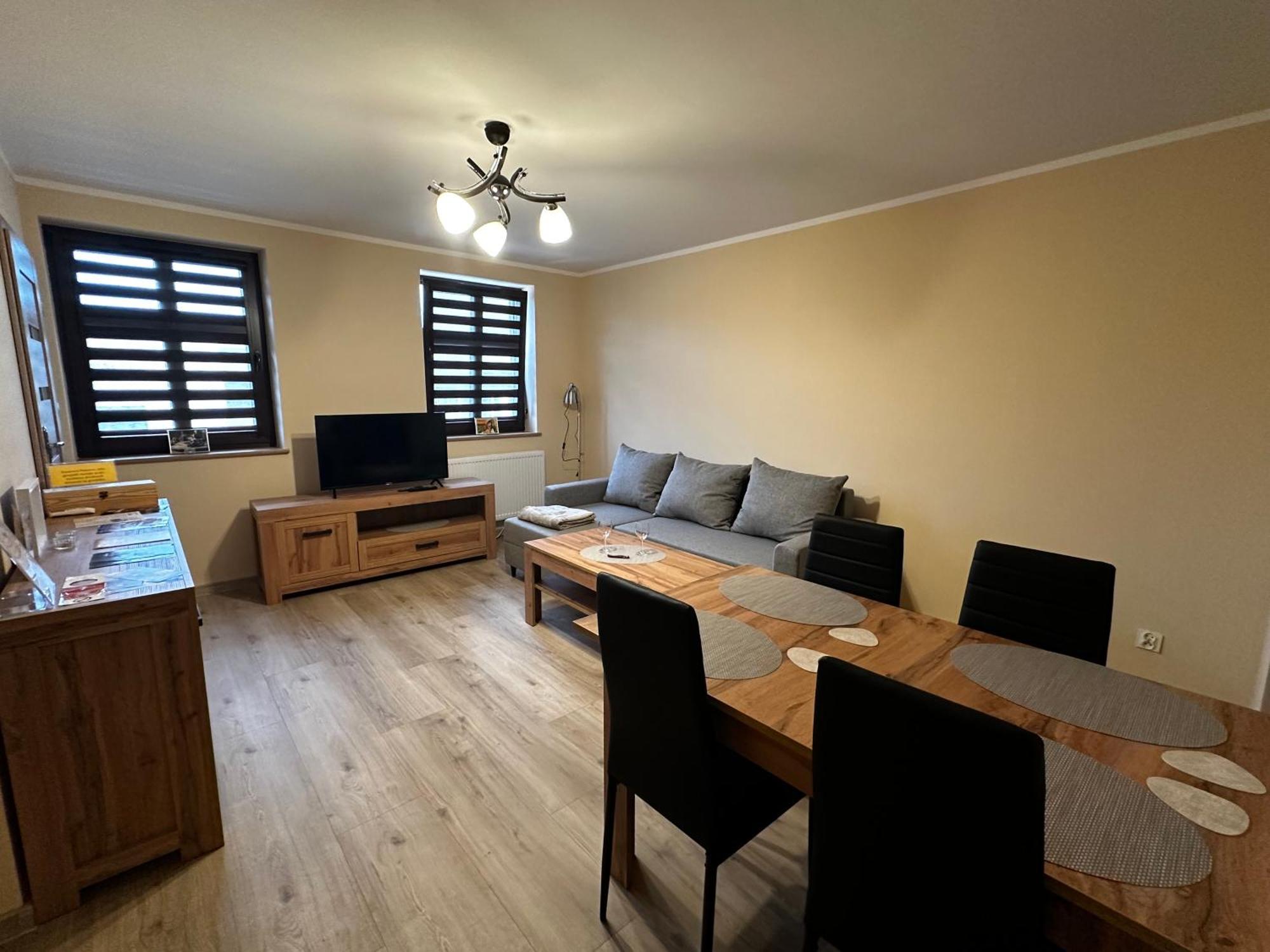 Apartamenty Alicja Dzierżoniów Exteriör bild