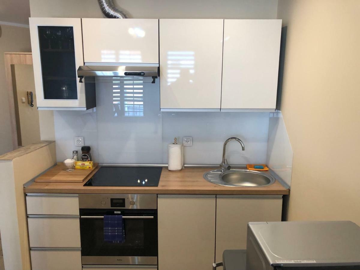 Apartamenty Alicja Dzierżoniów Exteriör bild