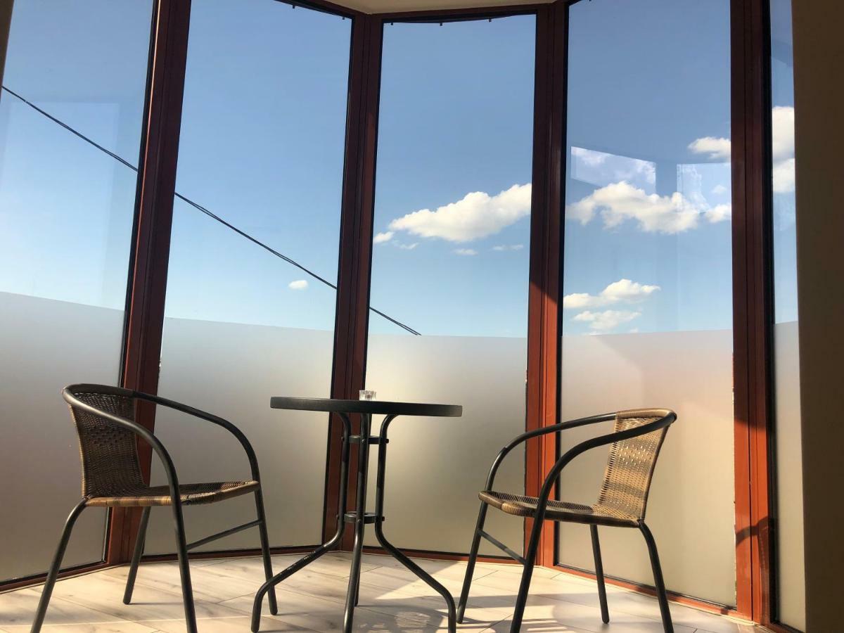 Apartamenty Alicja Dzierżoniów Exteriör bild